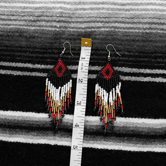 ✨️2/$25✨️ BOHO AZTEC DANGLE SEED BEAD EARRINGS BLACK RED GOLD WHITE - Picture 5 of 5